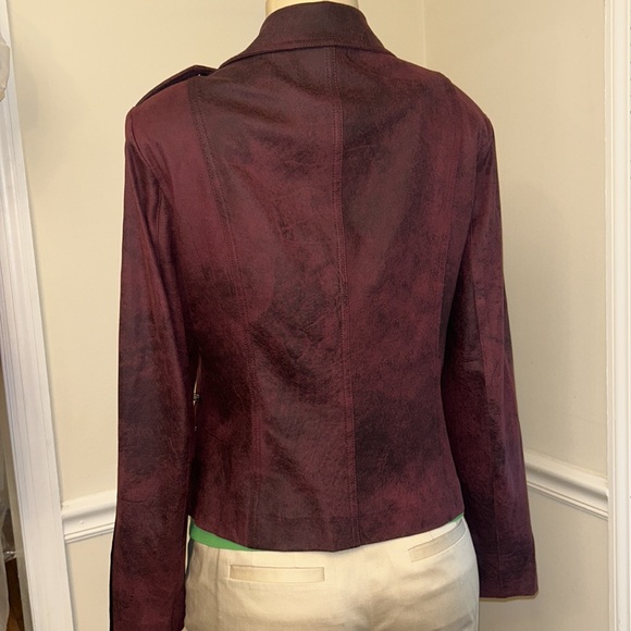 Insight New York Zipper Jacket Size 8 Magenta Vegan Pleather - Picture 4 of 13